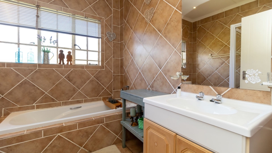 12 Bedroom Property for Sale in Deneysville Free State